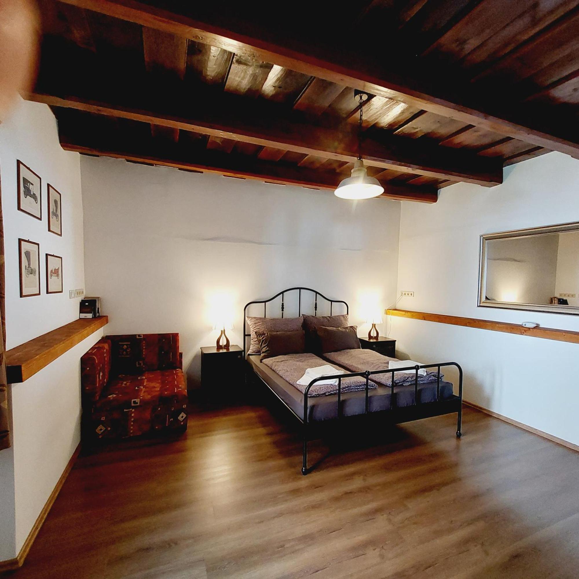 Feher Barany Apartment Szigliget Room photo